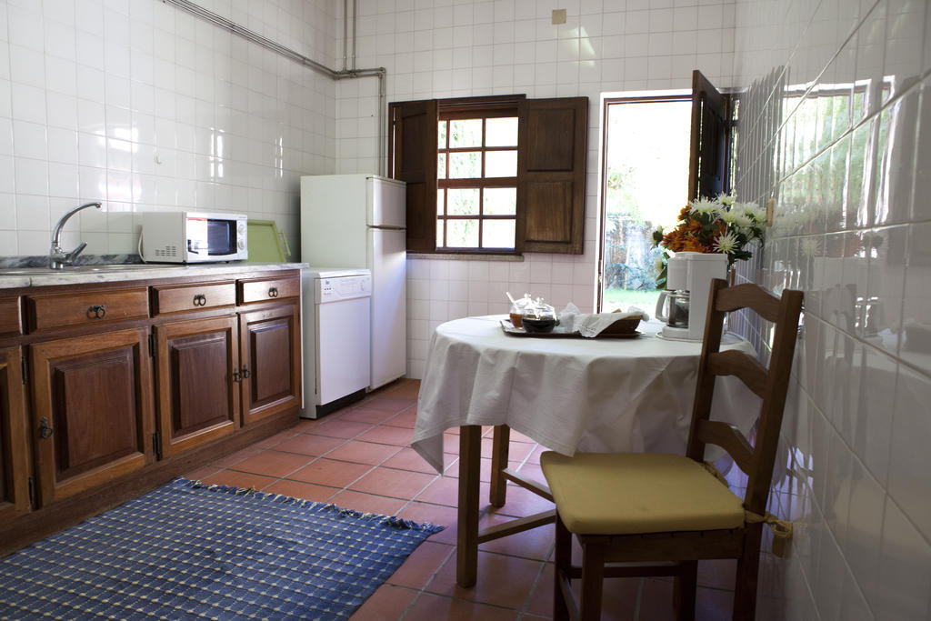 Casa De Darei Guest House Мангуалде Стая снимка